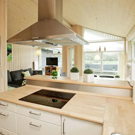 4 Person In Tranek R 3* Fæbæk